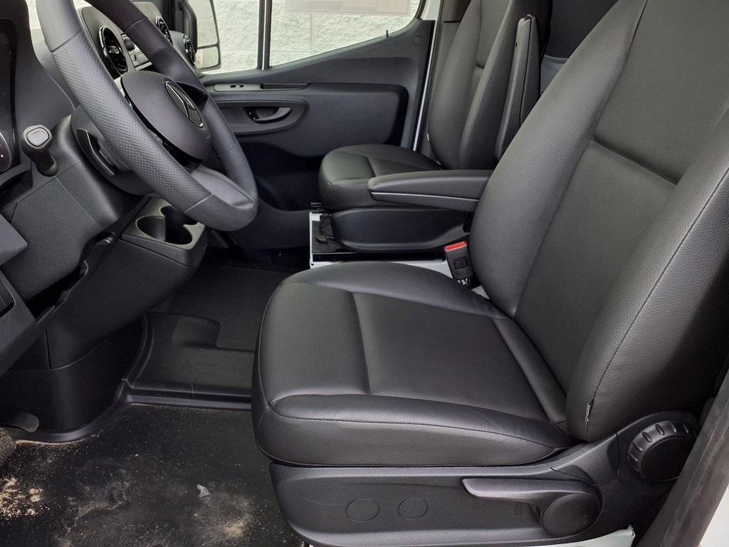 new 2025 Mercedes-Benz Sprinter 2500 car, priced at $59,310