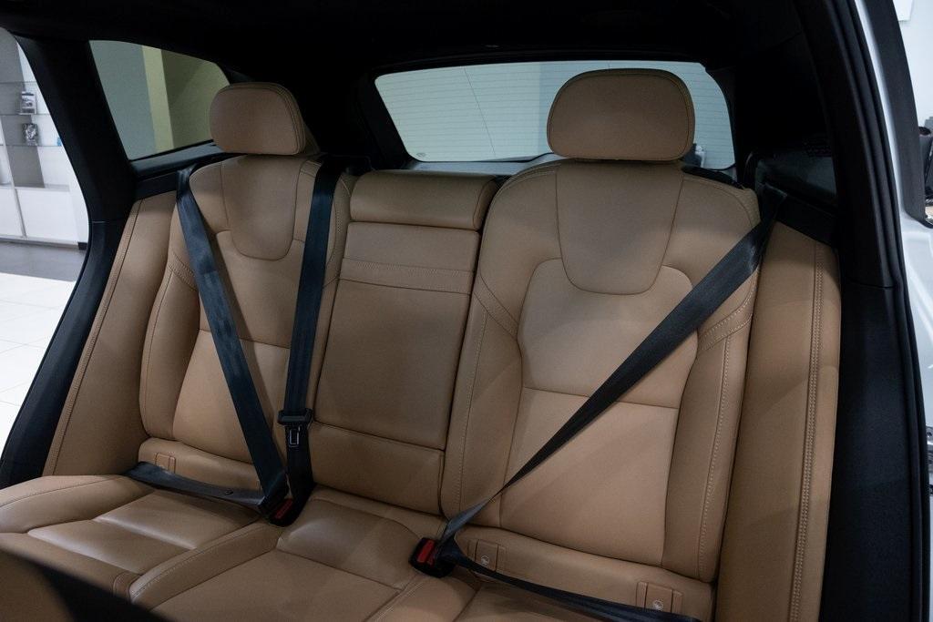 used 2022 Volvo XC60 car, priced at $31,798