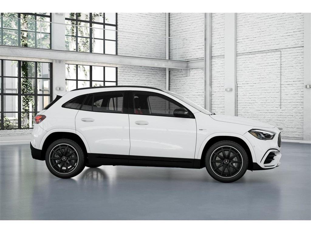 new 2025 Mercedes-Benz AMG GLA 35 car, priced at $55,315