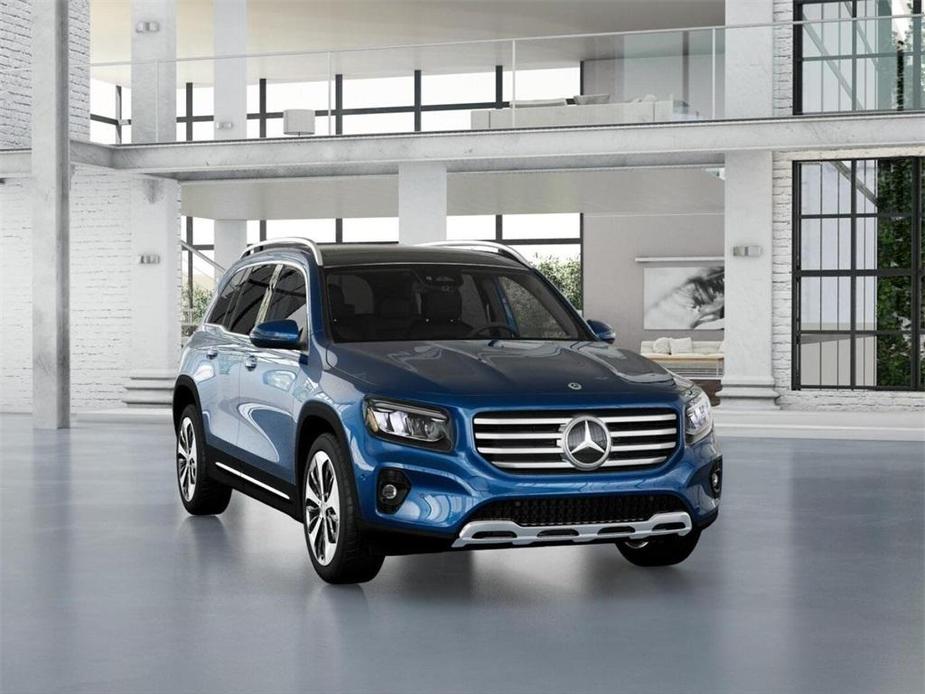 new 2024 Mercedes-Benz GLB 250 car, priced at $44,175