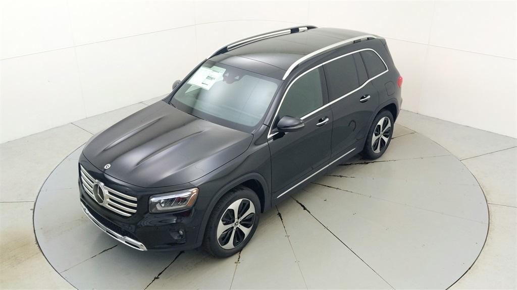 new 2024 Mercedes-Benz GLB 250 car, priced at $47,815