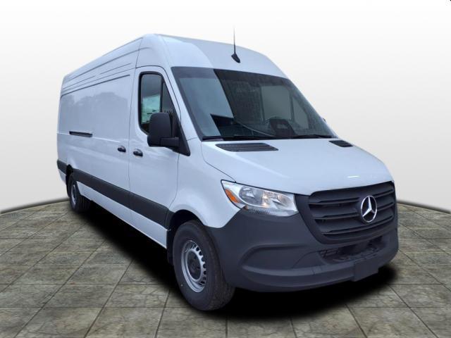 new 2025 Mercedes-Benz Sprinter 2500 car, priced at $60,113