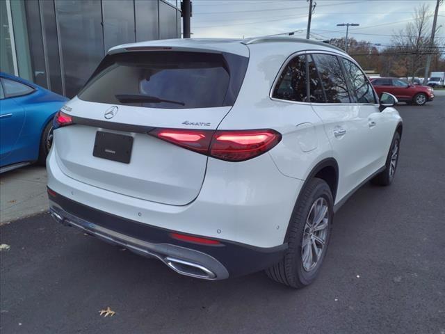 new 2024 Mercedes-Benz GLC 300 car, priced at $48,325