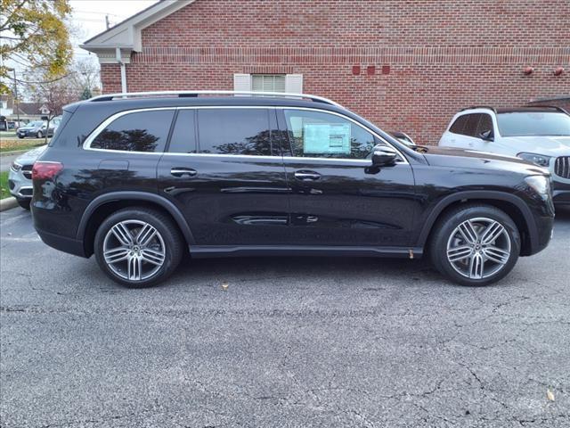 new 2025 Mercedes-Benz GLS 450 car, priced at $87,881