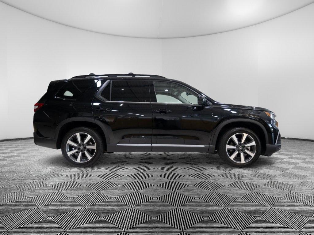 used 2023 Honda Pilot car, priced at $45,997