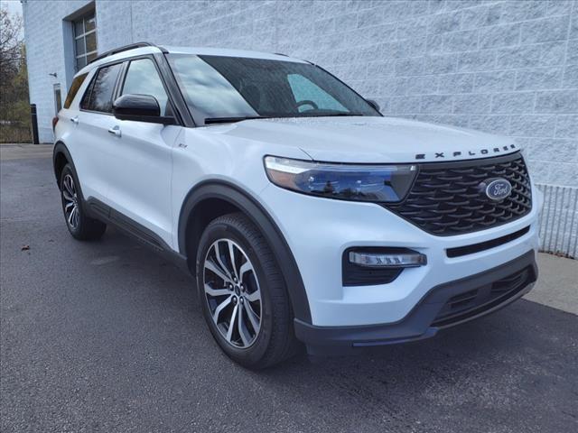 used 2022 Ford Explorer car, priced at $31,943