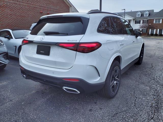 new 2024 Mercedes-Benz GLC 300 car, priced at $56,551