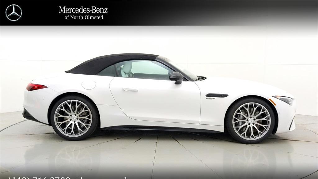new 2024 Mercedes-Benz AMG SL 43 car, priced at $123,315
