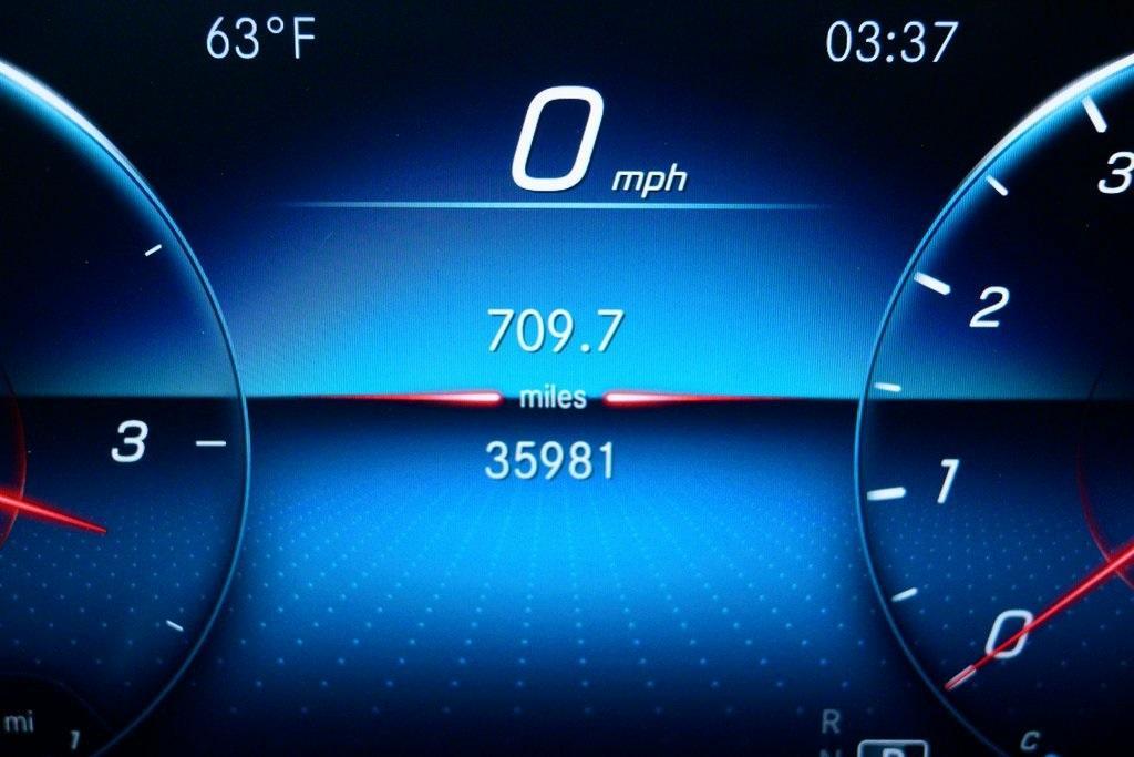 used 2021 Mercedes-Benz GLB 250 car, priced at $26,488