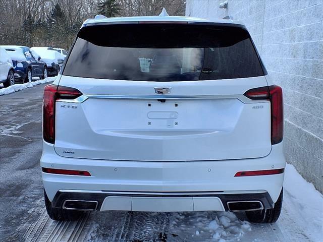 used 2022 Cadillac XT6 car, priced at $33,887