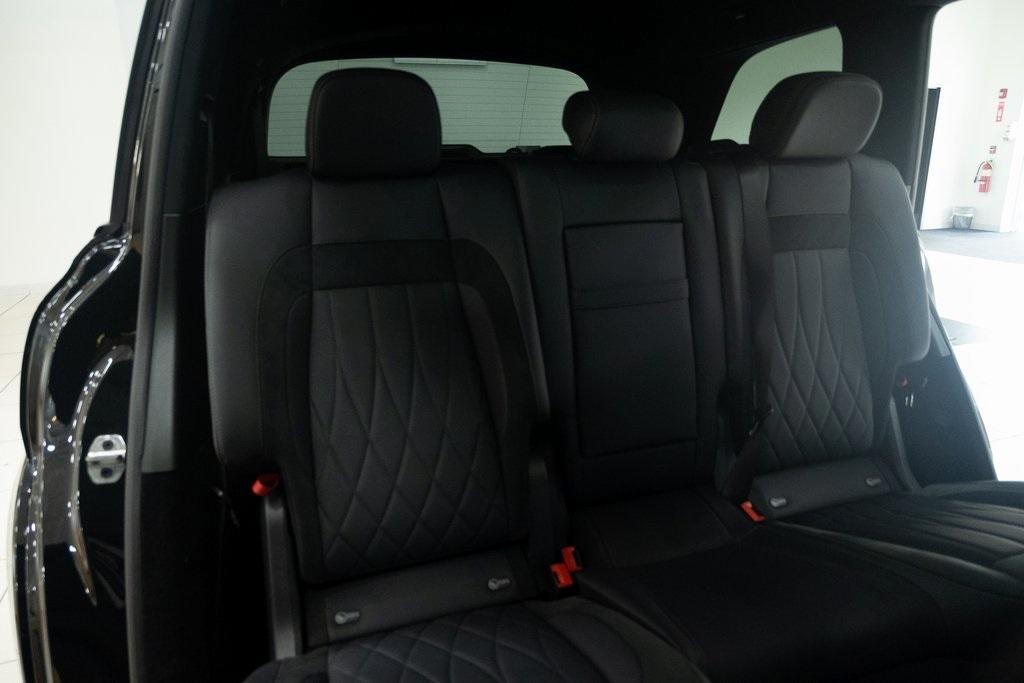 used 2024 Mercedes-Benz AMG GLS 63 car, priced at $103,295