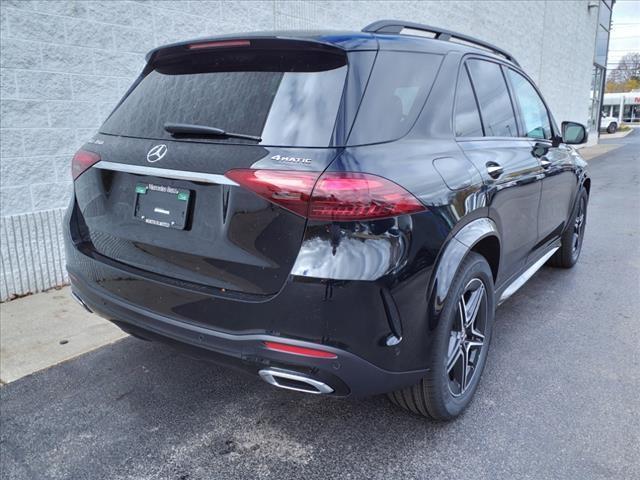 new 2025 Mercedes-Benz GLE 450 car, priced at $77,921