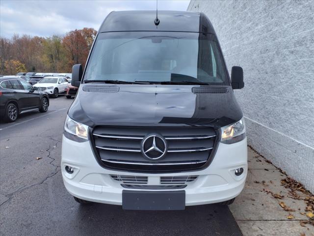 new 2024 Mercedes-Benz Sprinter 3500 car, priced at $75,455