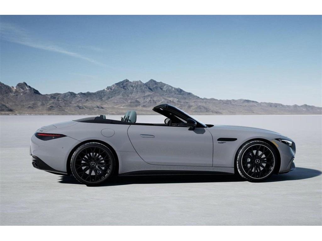 new 2024 Mercedes-Benz AMG SL 43 car, priced at $120,015