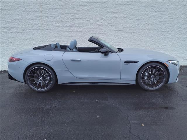 new 2024 Mercedes-Benz AMG SL 43 car, priced at $110,150