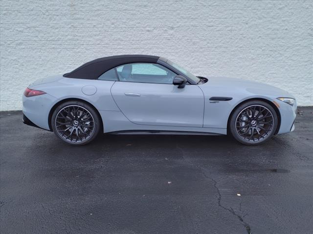 new 2024 Mercedes-Benz AMG SL 43 car, priced at $110,150