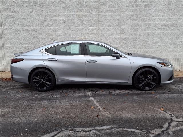 used 2022 Lexus ES 300h car, priced at $38,498