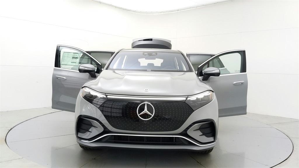 new 2023 Mercedes-Benz EQS 450 car, priced at $92,180