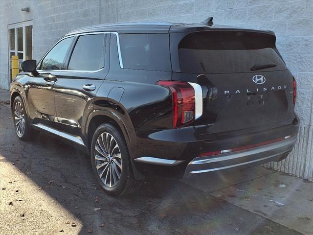 used 2023 Hyundai Palisade car, priced at $44,465