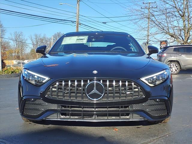 new 2024 Mercedes-Benz AMG SL 43 car, priced at $102,886