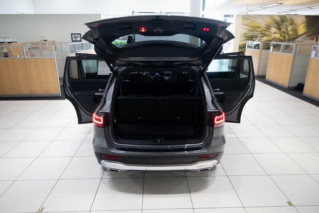used 2022 Mercedes-Benz GLB 250 car, priced at $24,598
