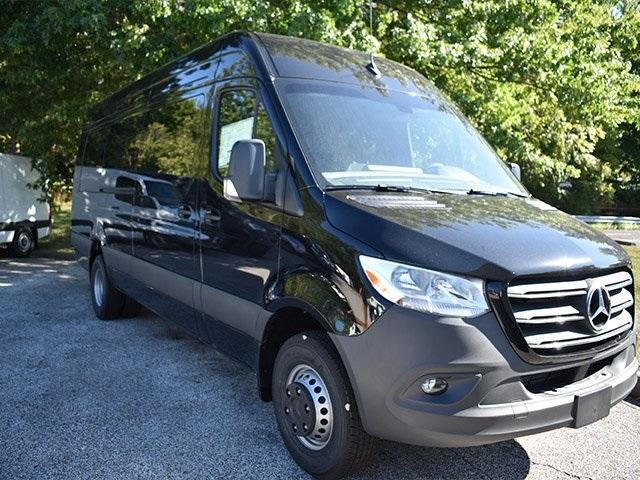 new 2024 Mercedes-Benz Sprinter 3500 car, priced at $74,723