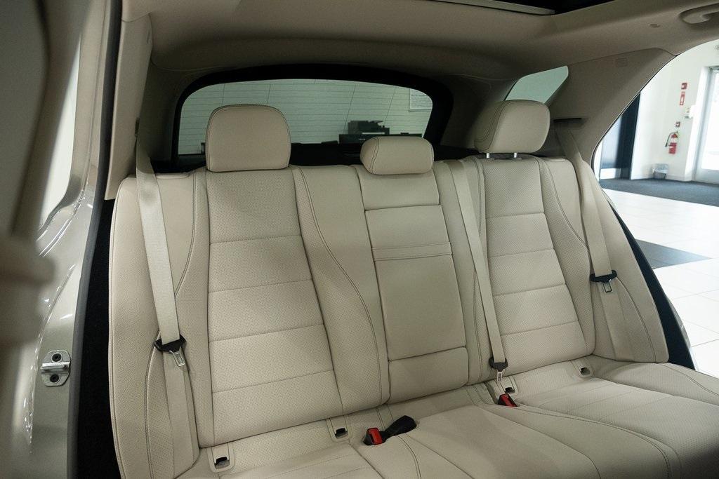 used 2022 Mercedes-Benz GLE 450 car, priced at $43,472