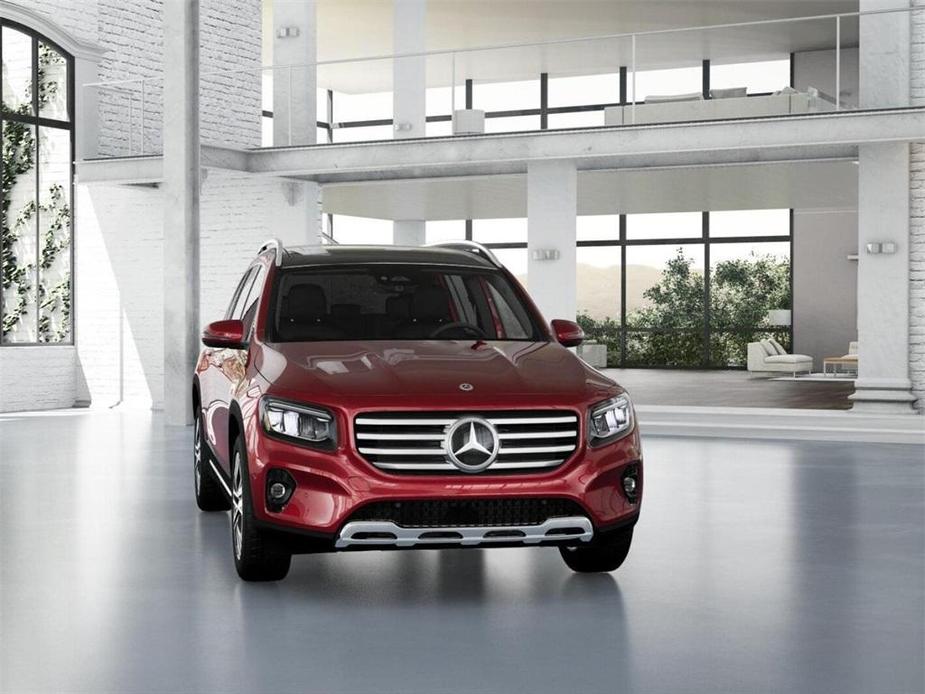 new 2024 Mercedes-Benz GLB 250 car, priced at $45,550