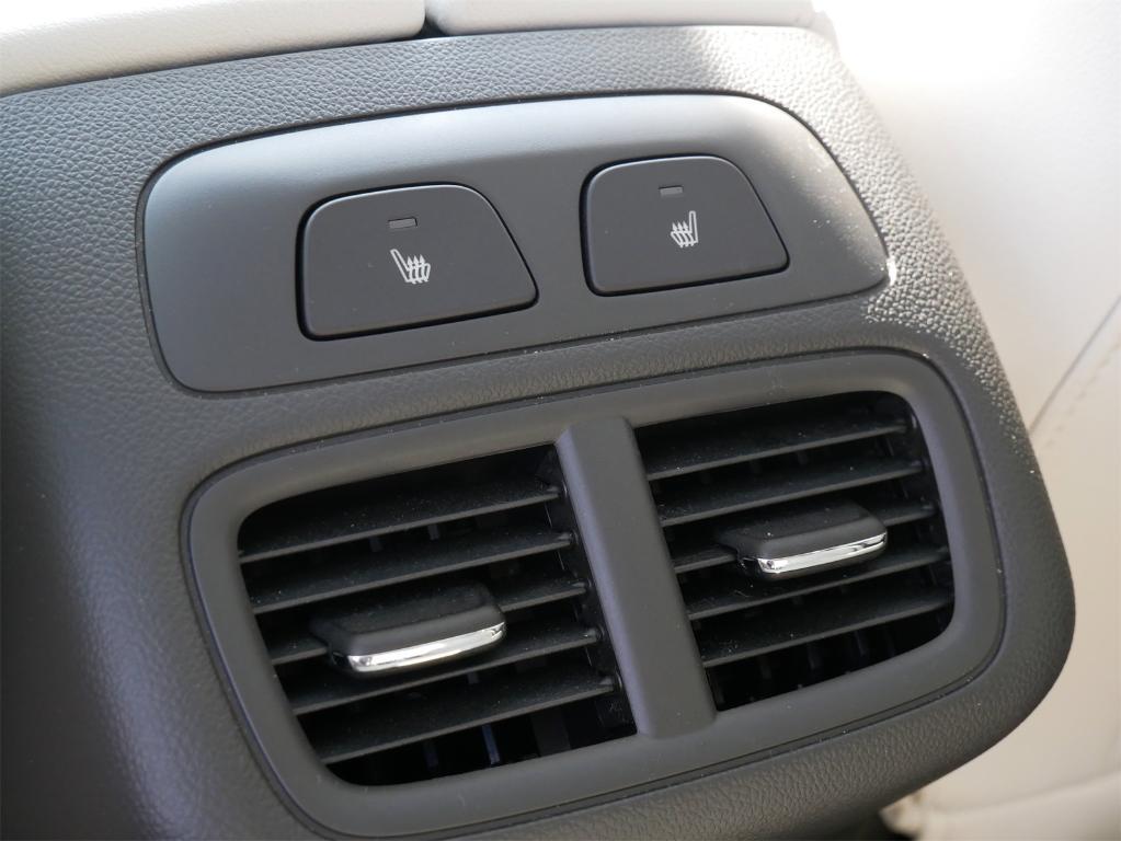 new 2025 Buick Envision car, priced at $46,200