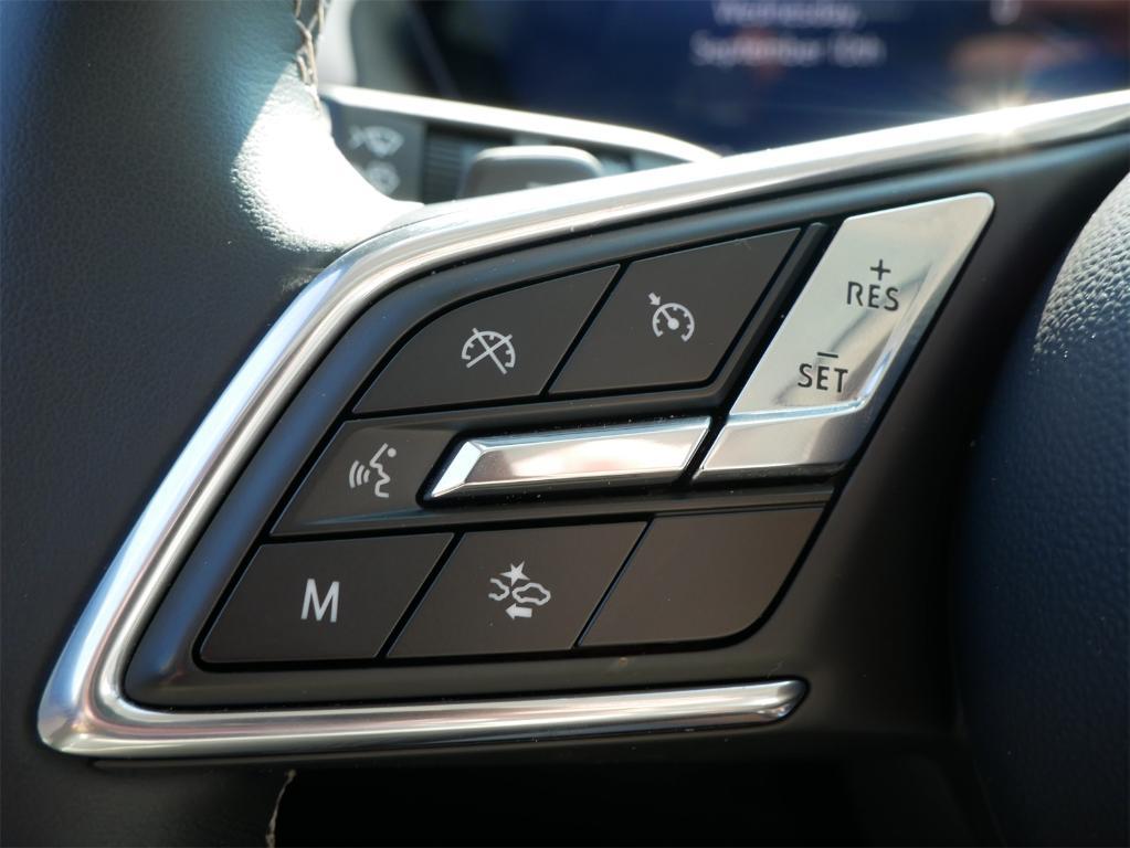 new 2025 Buick Envision car, priced at $46,200