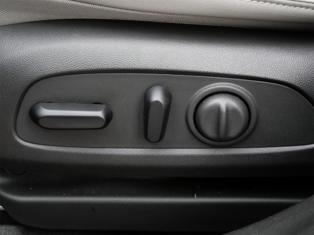 used 2024 Buick Envista car, priced at $26,737