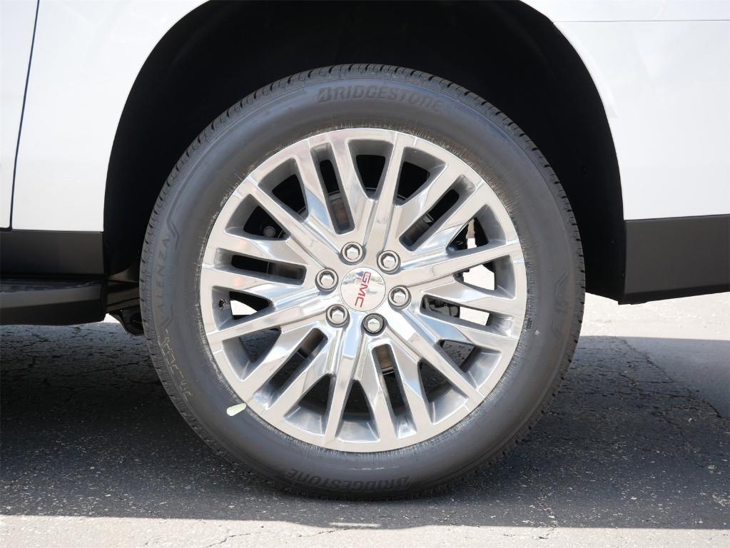 new 2025 GMC Yukon XL car, priced at $76,740