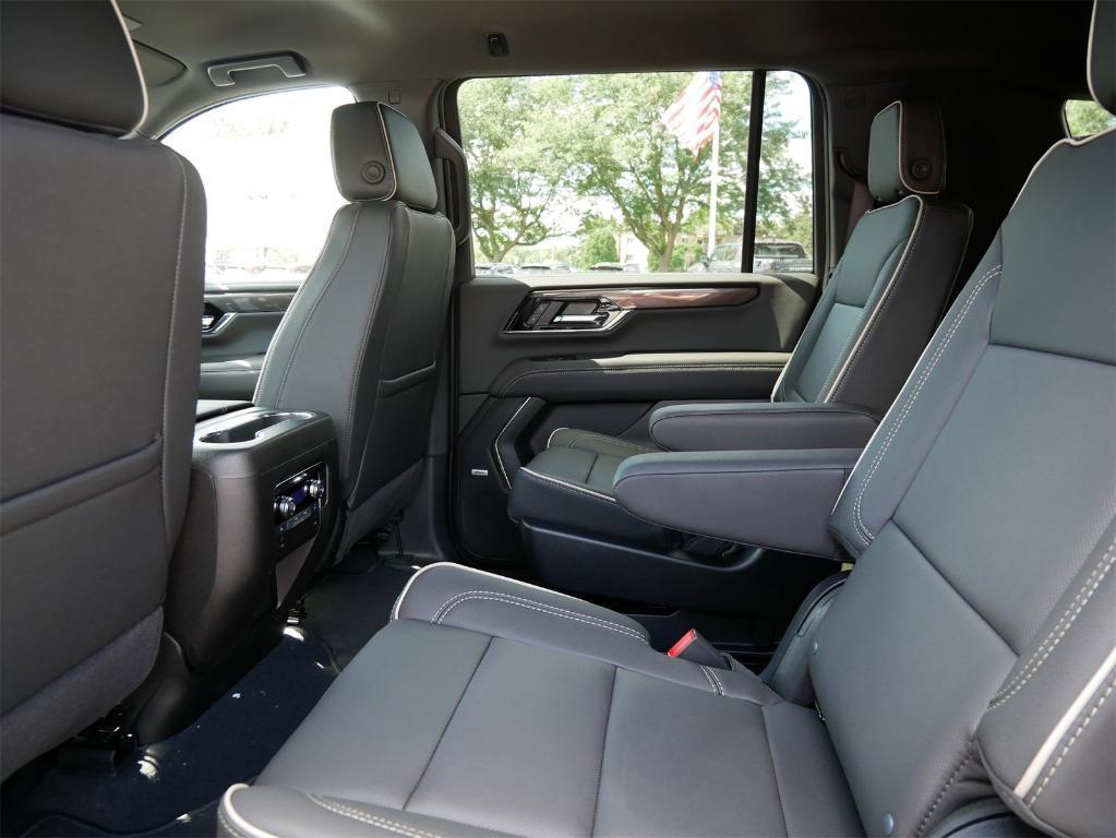 new 2025 GMC Yukon XL car, priced at $76,740