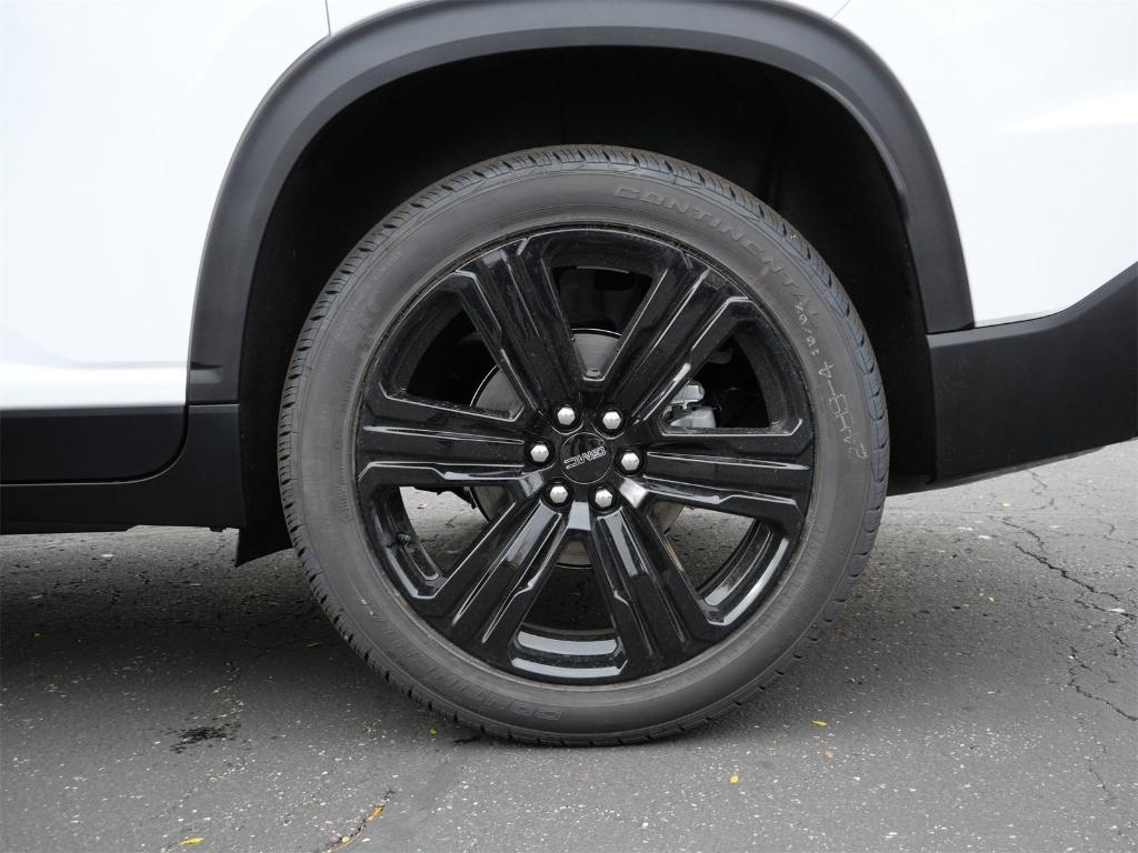 new 2026 GMC Acadia car, priced at $52,625