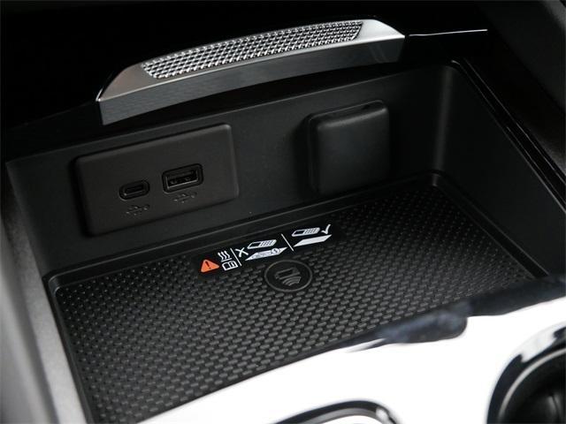 new 2025 Buick Envision car, priced at $41,980