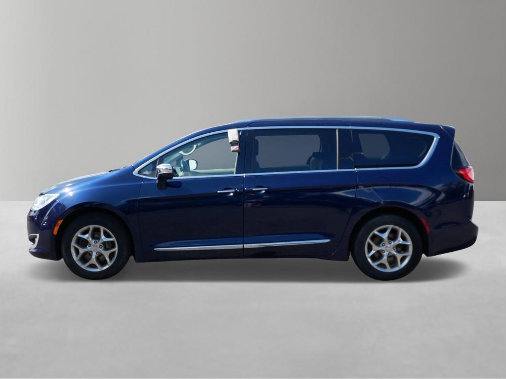 used 2018 Chrysler Pacifica car, priced at $10,620