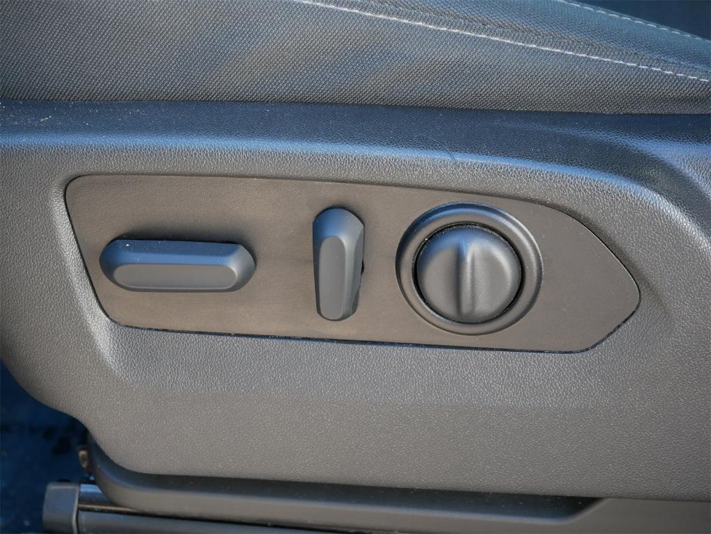 used 2022 GMC Sierra 1500 Limited car, priced at $30,895