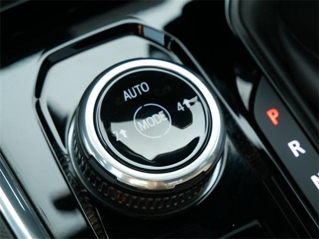 new 2024 GMC Canyon car, priced at $44,995