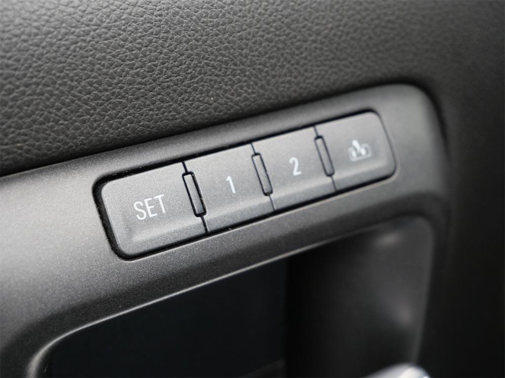 used 2017 GMC Sierra 1500 car, priced at $17,995