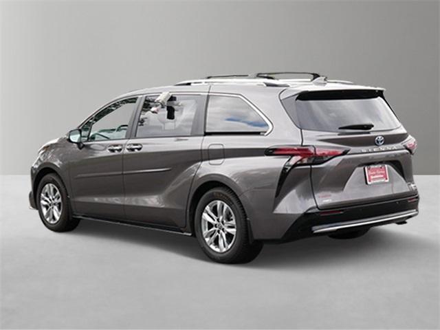 used 2024 Toyota Sienna car, priced at $51,995