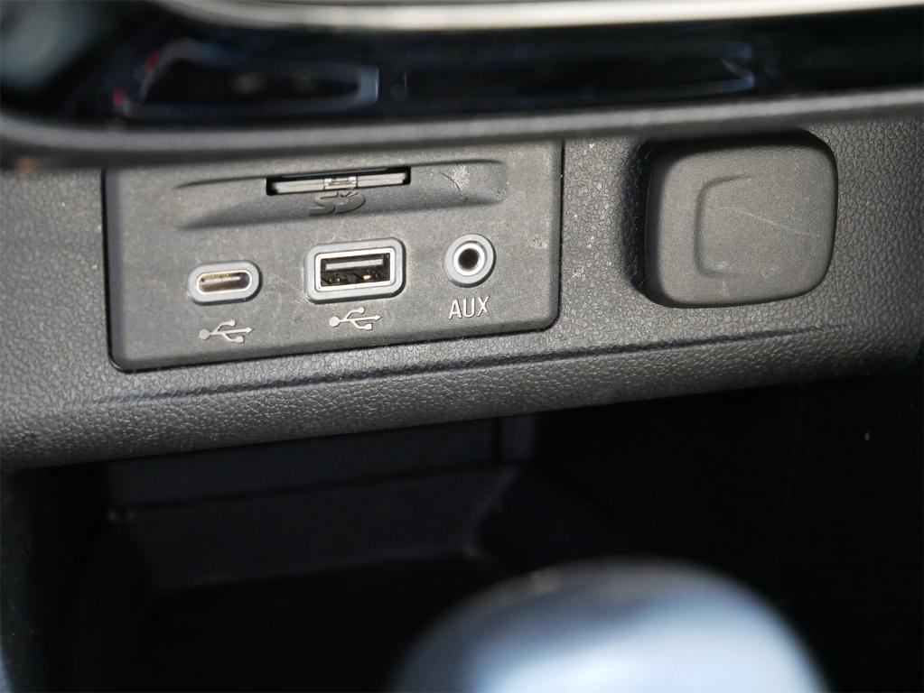 used 2020 Buick Encore GX car, priced at $17,427