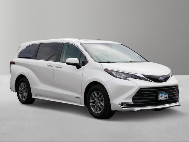 used 2021 Toyota Sienna car, priced at $39,768