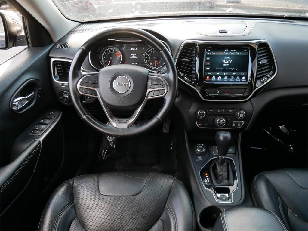 used 2020 Jeep Cherokee car, priced at $18,995