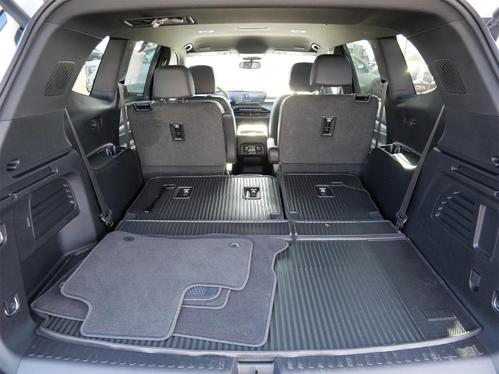 new 2025 Buick Enclave car, priced at $44,420