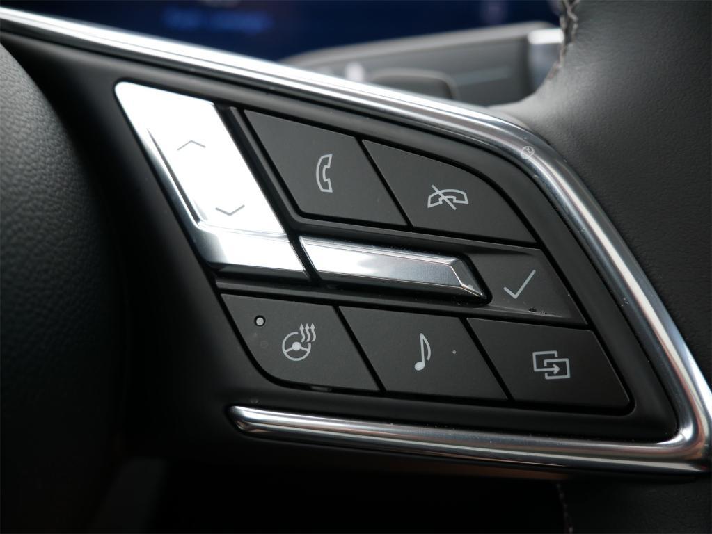 new 2025 Buick Envision car, priced at $40,104