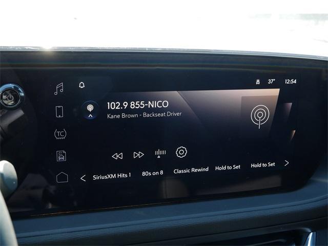 new 2025 Buick Envista car, priced at $27,190