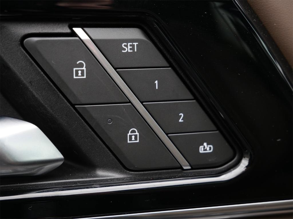 used 2025 GMC Yukon car, priced at $97,995