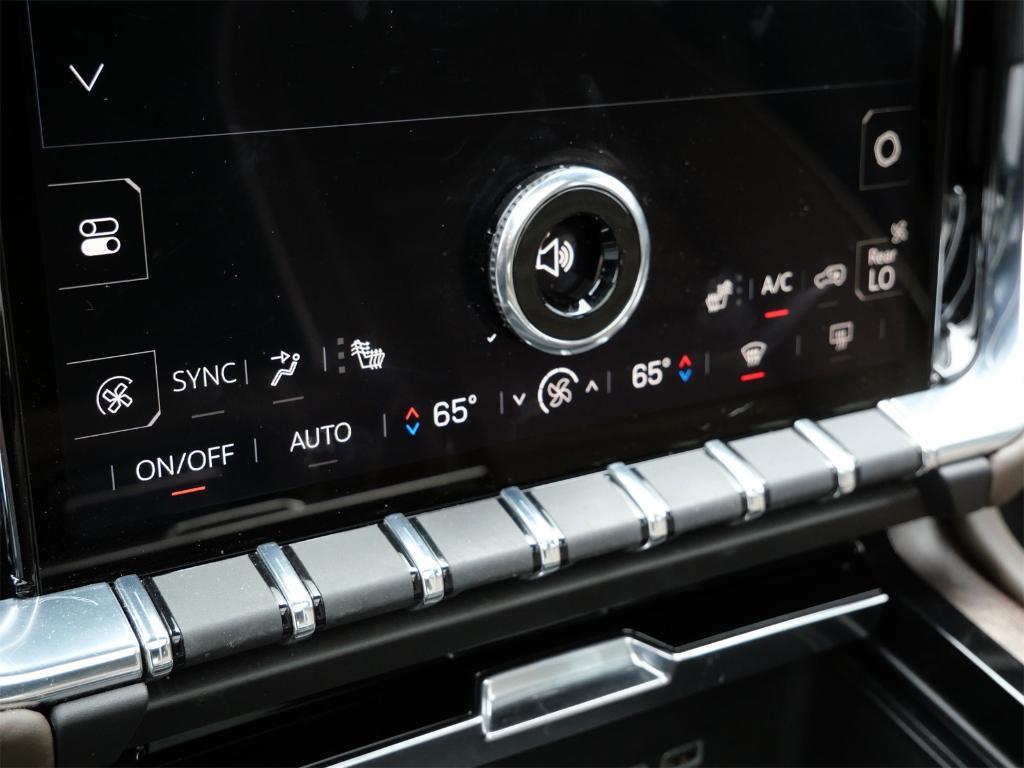 used 2025 GMC Yukon car, priced at $97,995