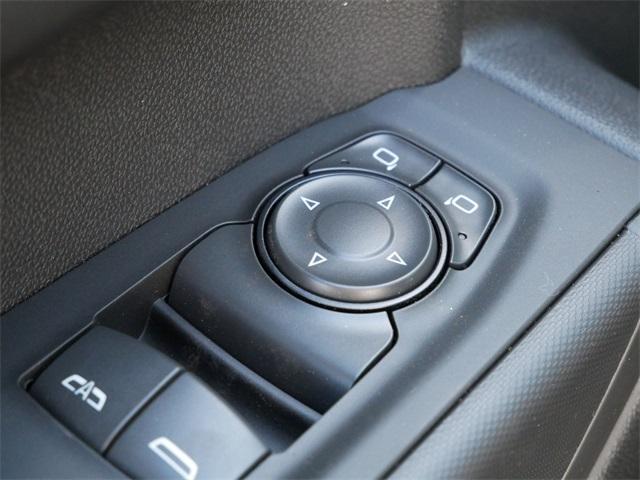 new 2025 GMC Sierra 1500 car, priced at $43,820