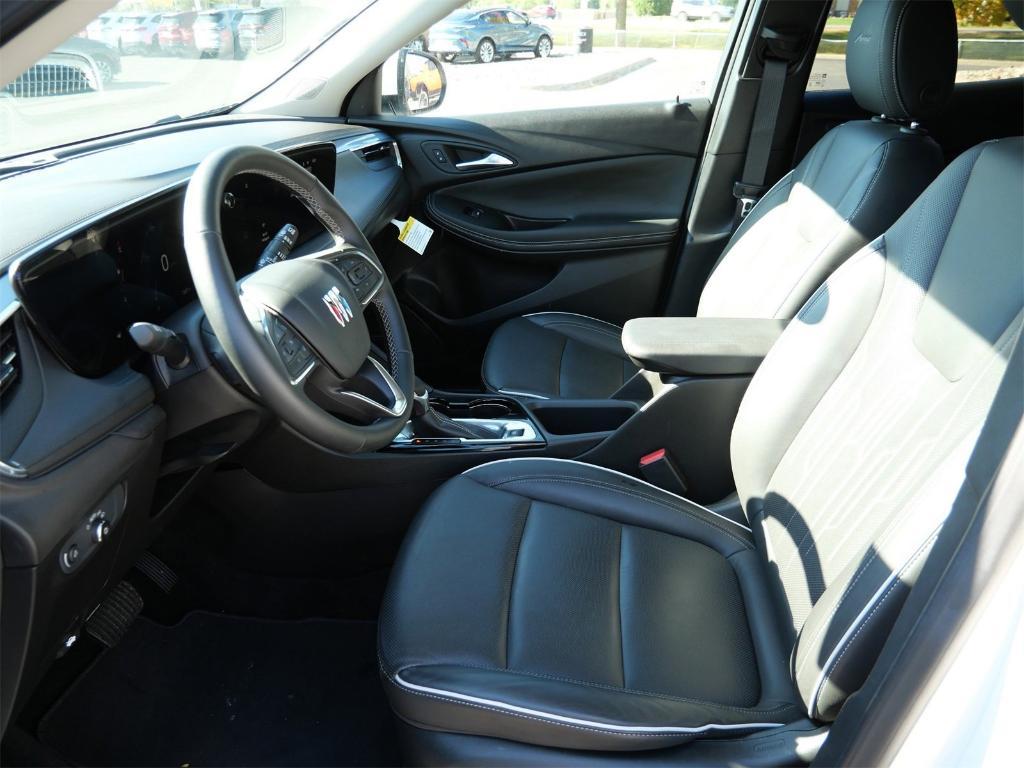 new 2025 Buick Encore GX car, priced at $33,290